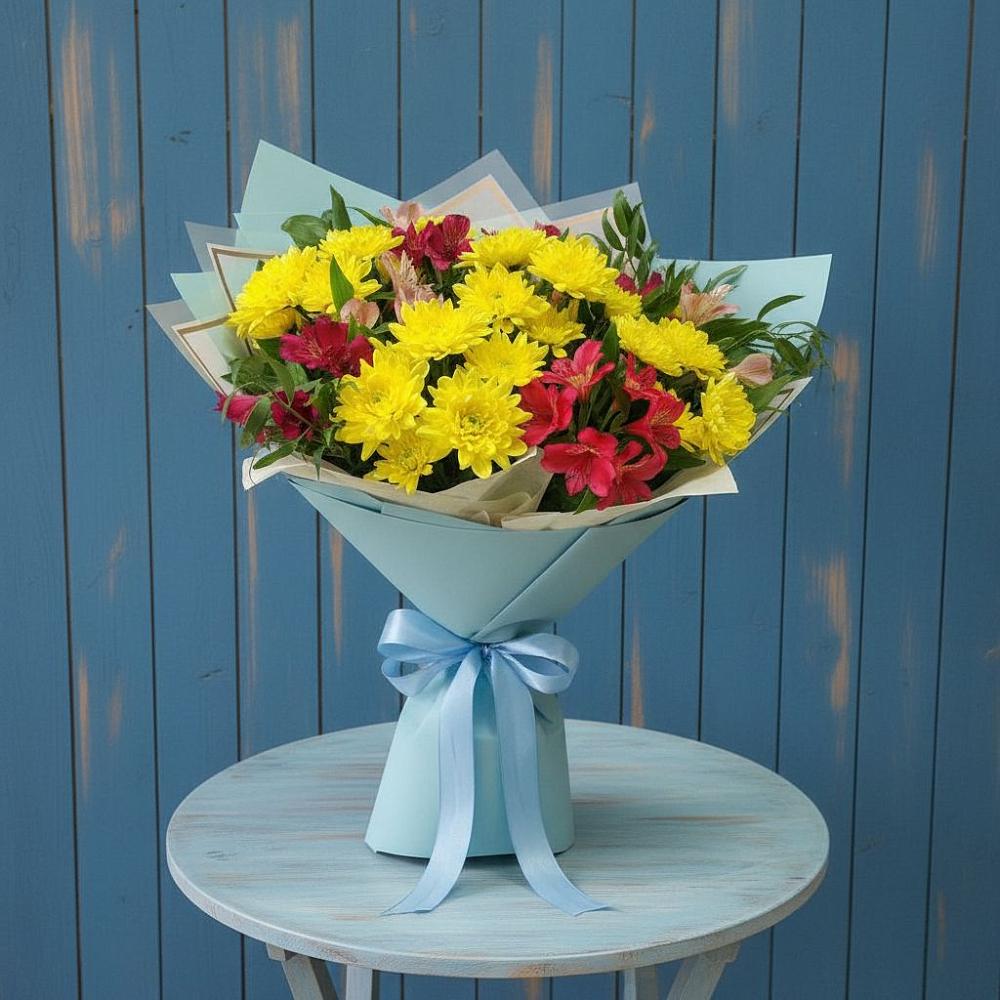 Букет цветов из: Альстромерии и Хризантемы в Леличи