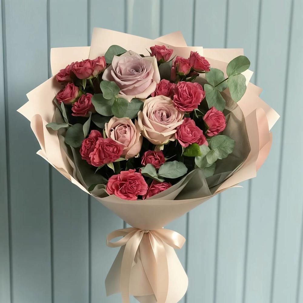 Букет цветов из: Гвоздики и Розы в Леличи
