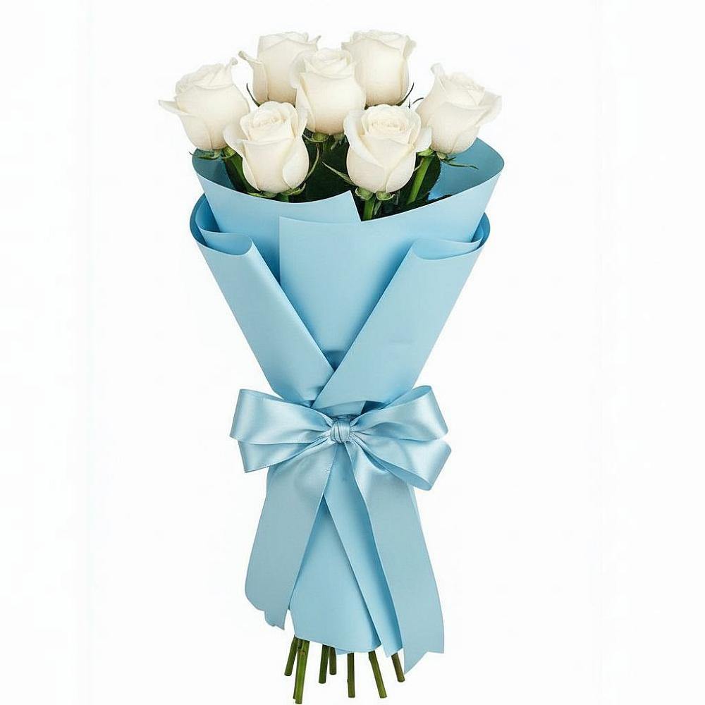 Букет 7 белых роз Проуд в Леличи