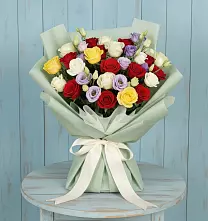 Букет цветов из:  Розы в Леличи