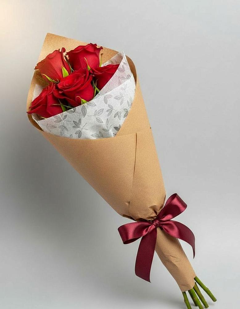 Букет цветов из: Розы в Леличи
