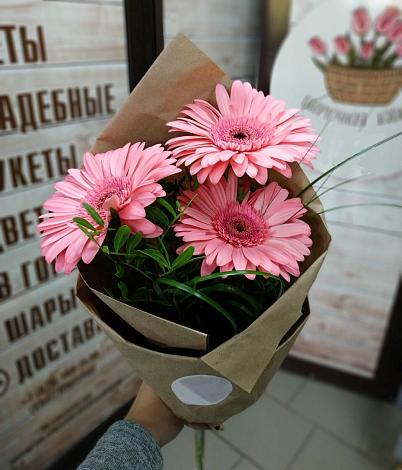 Букет цветов из: Герберы в Леличи