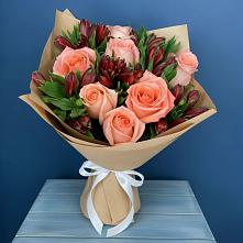 Букет цветов из:  Розы и Альстромерии #REPLACE_PRED# Леличи