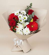 Букет цветов из:  Розы, Хризантемы, Герберы и Лилии в Леличи