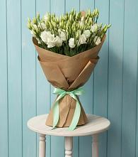 Букет цветов из:  Лизиантусы в Леличи