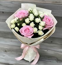 Букет цветов из:  Розы в Леличи