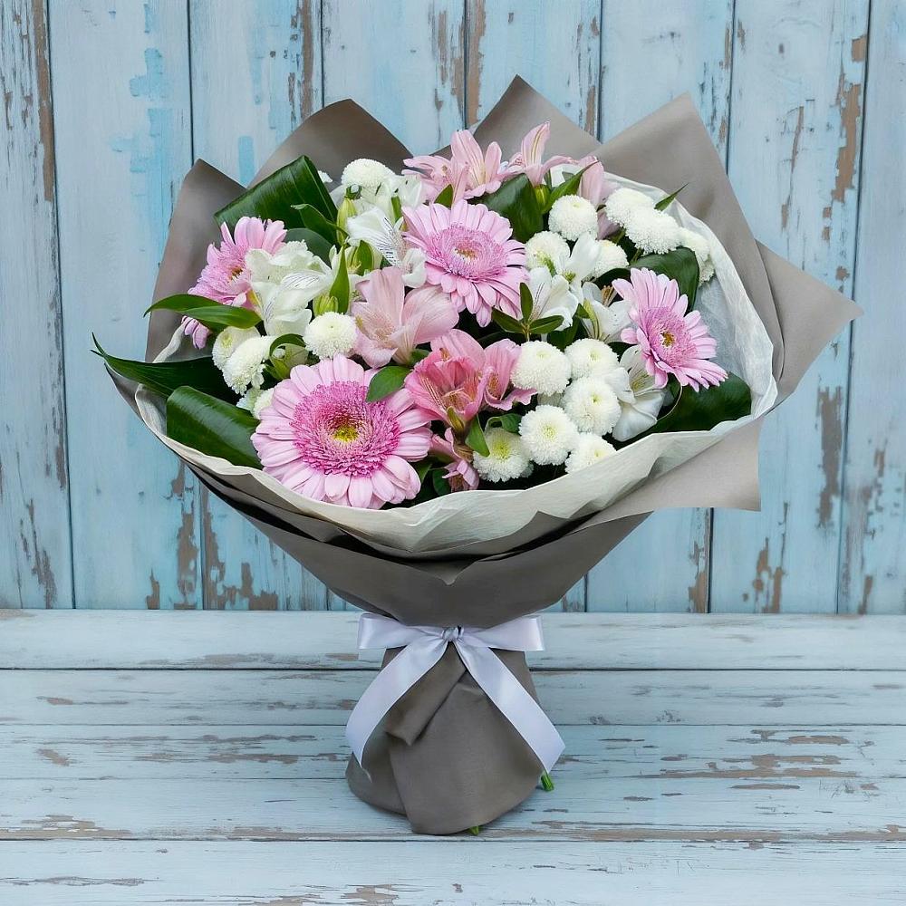 Букет цветов из: Герберы, Альстромерии и Хризантемы в Леличи