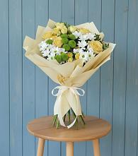 Букет цветов из:  Хризантемы и Розы в Леличи