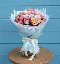 Букет цветов из:  Хризантемы и Розы в Леличи