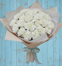 Букет цветов из:  Гвоздики в Леличи