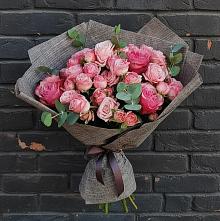 Букет цветов из:  Розы #REPLACE_PRED# Леличи