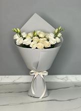 Букет цветов из:  Розы и Лизиантусы #REPLACE_PRED# Леличи